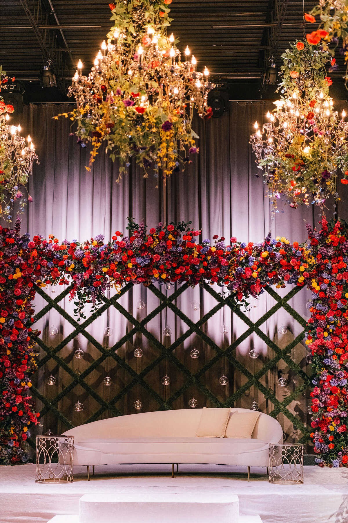 Chicago-wedding-photographers-Maha-Studios-Erica-Ben-Reception-202 (1)