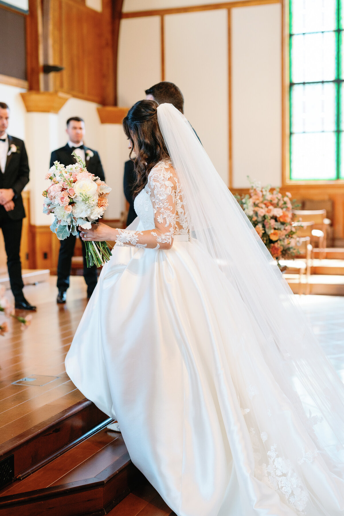 Ellen and Austin - Lee Chapel and Black Fox Farms - East Tennessee Photographer - Alaina René Photography-915