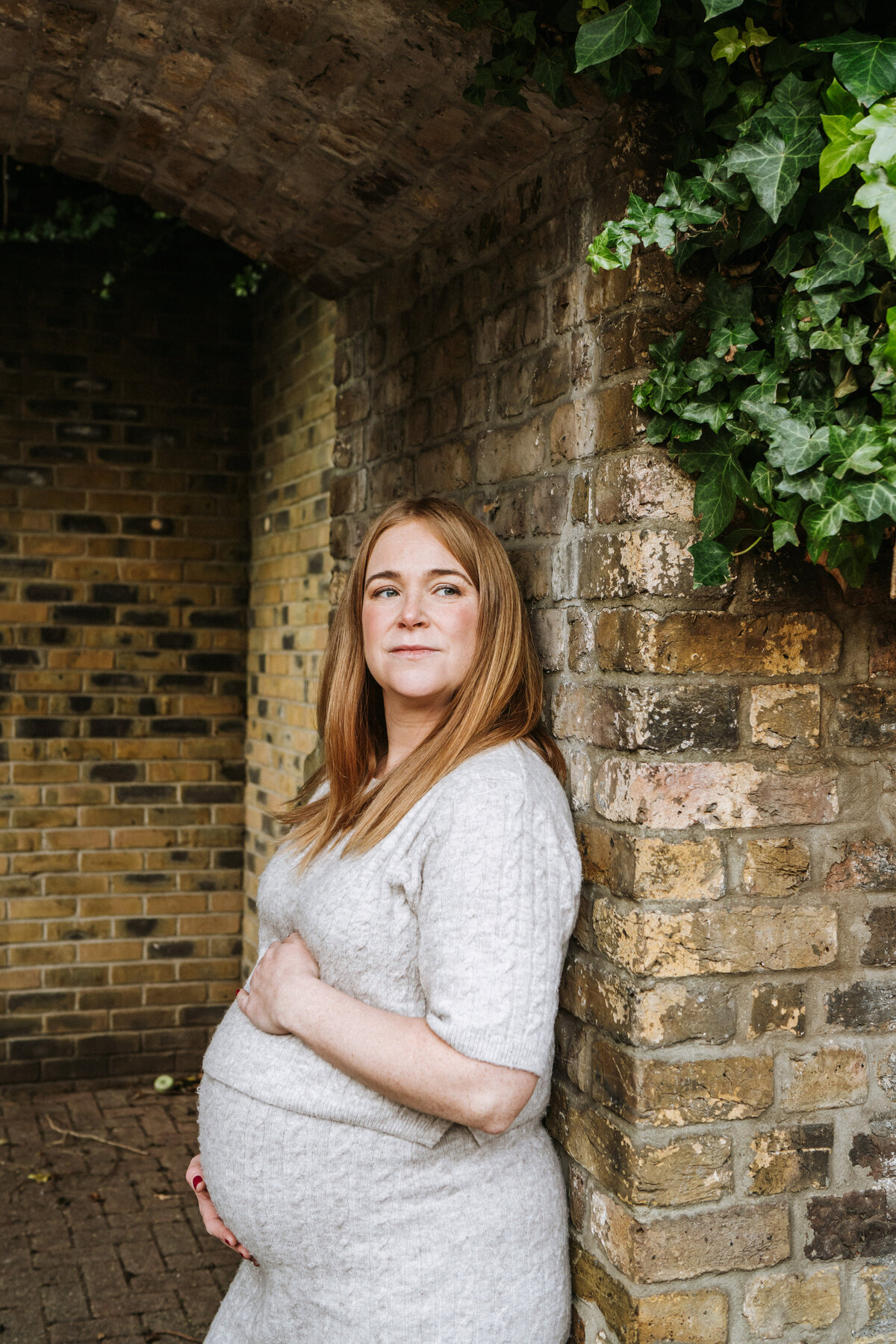 Pregnancy-maternity-motherhood-photographer-buckinghamshire-24