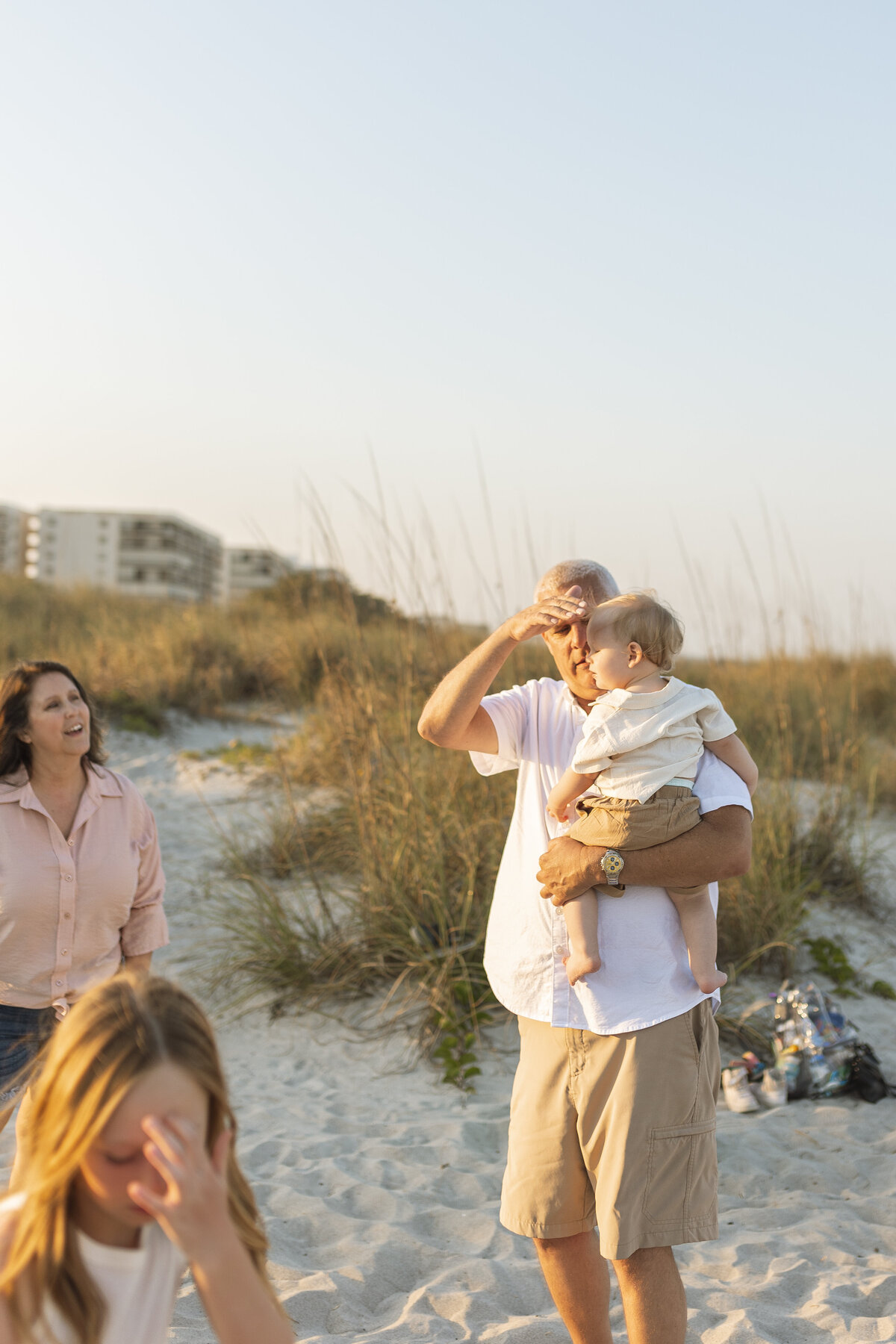 Mykah-extendedfamily-beach-phots-32