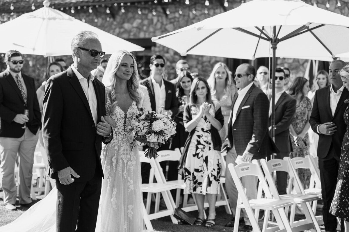 Hana-Jake_Wedding-Lodge-Sonoma_Hannah-Berglund-Photography-389