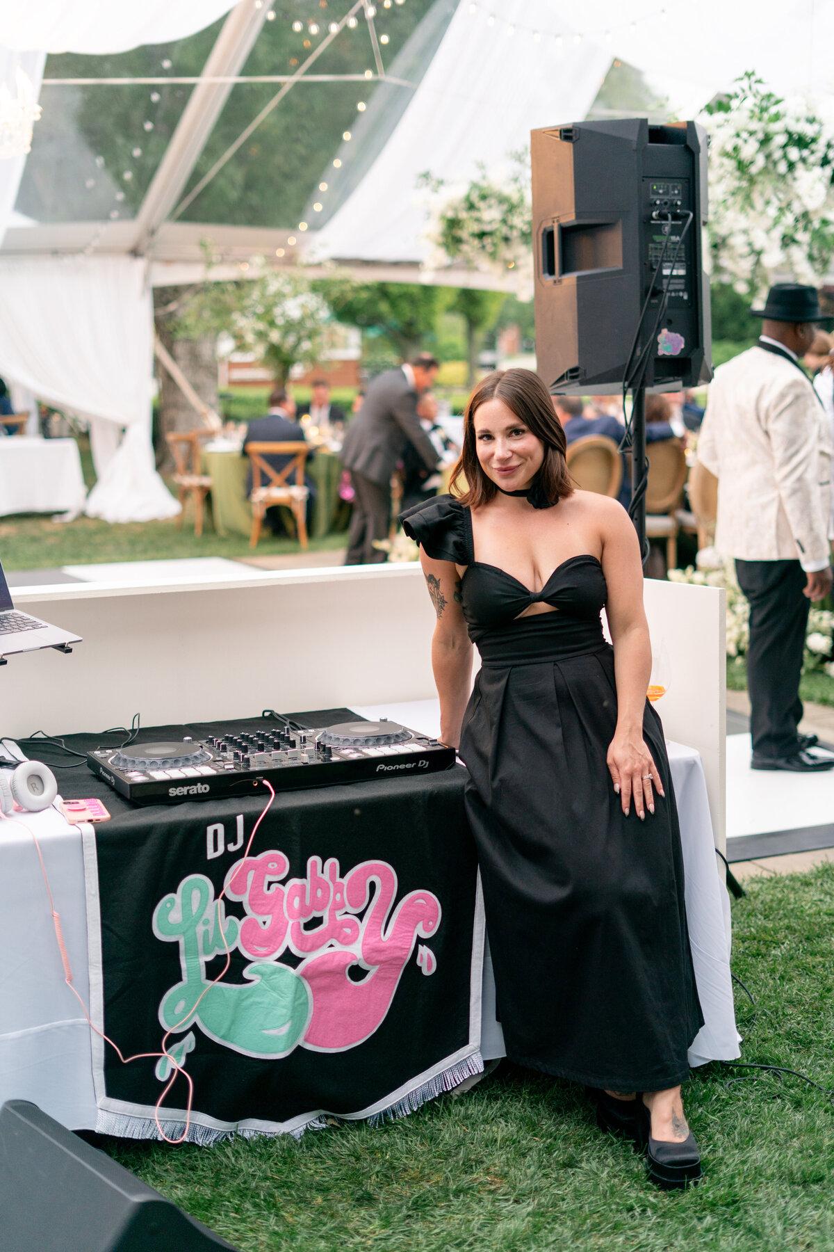 Savannah-Jamey-Country-Club-Buffalo-Summer-Wedding-51