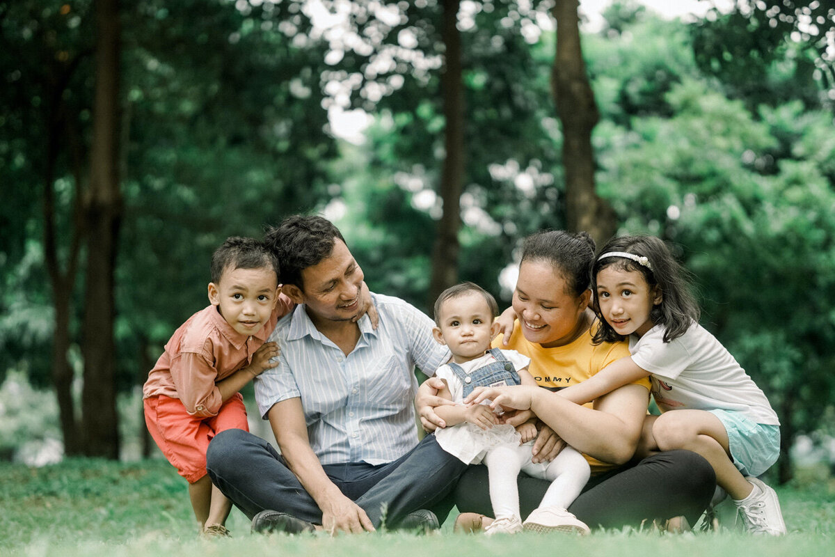 Family-Photographer-Template-Ainsley-Green-Template-097