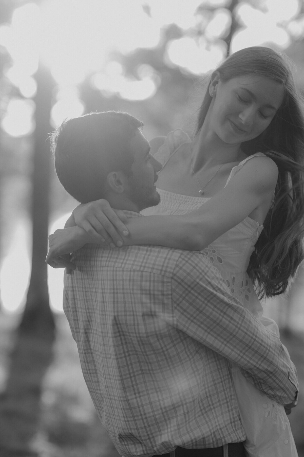 14_S+J_Portraits-Engagement