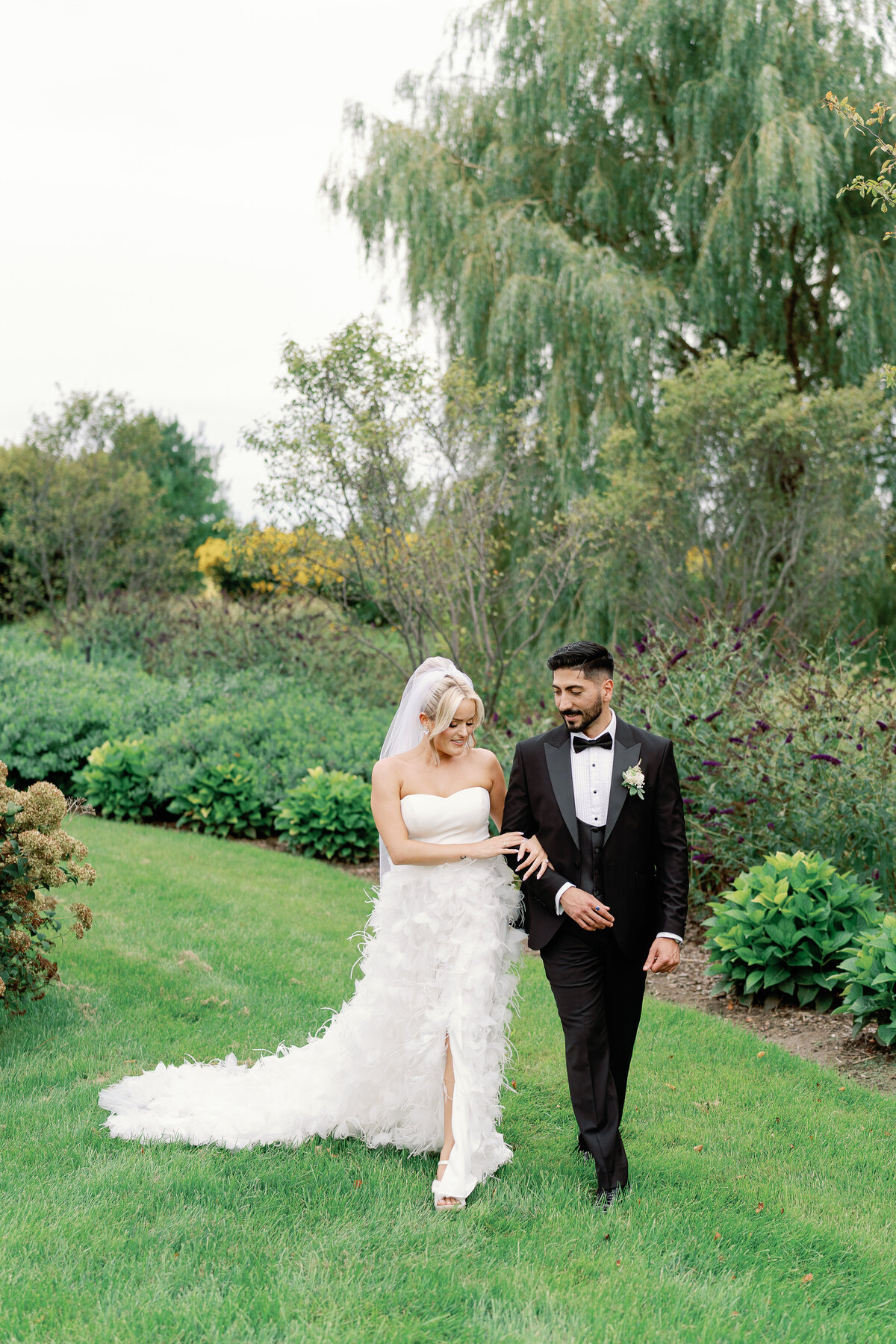 Bride + Groom Portaits-8