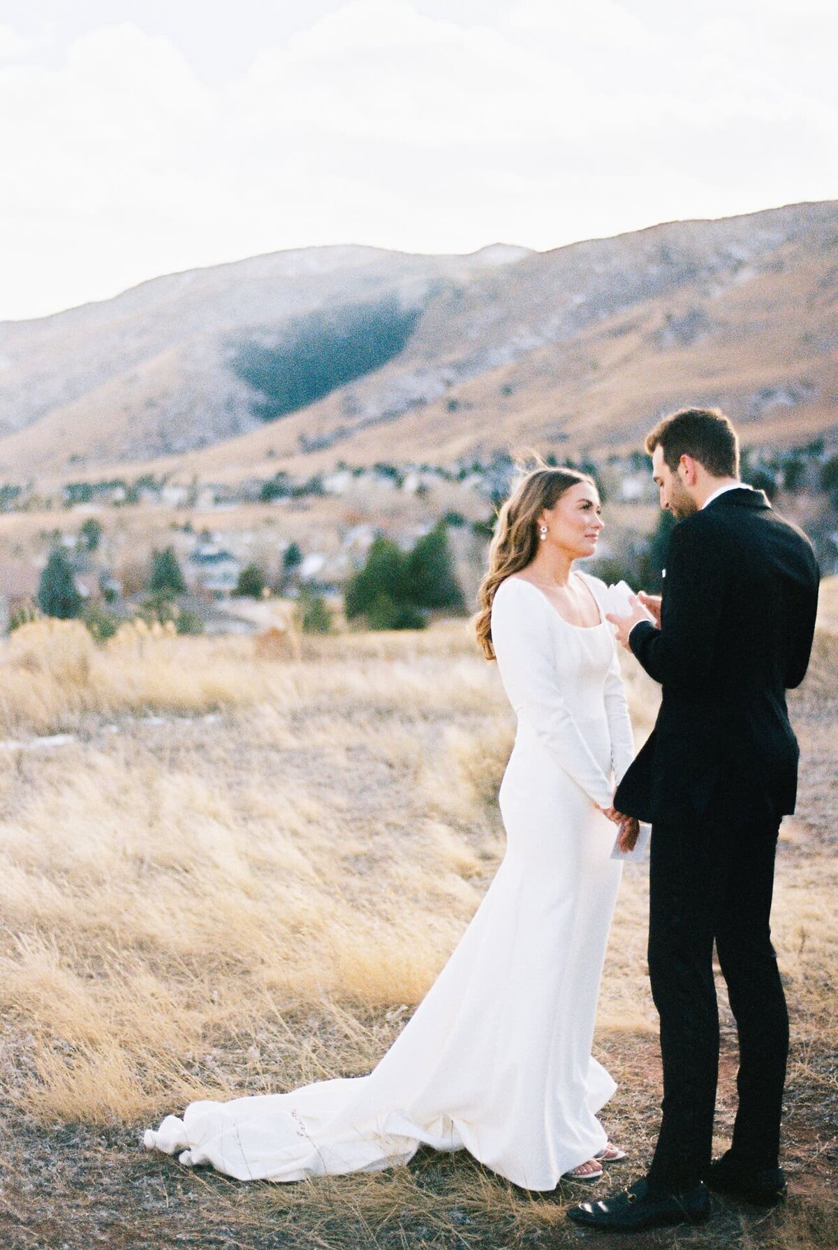 Rocky mountains wedding at The Manor House in Colorado