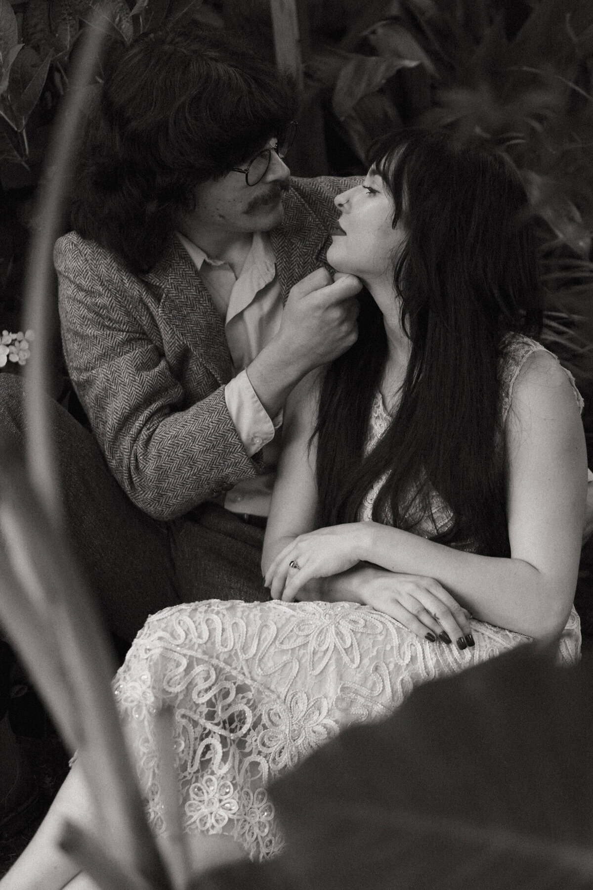 engagement-photographer-editorial-studio-photography-edgy-candid-charleston-wedding-photographer-near-me11