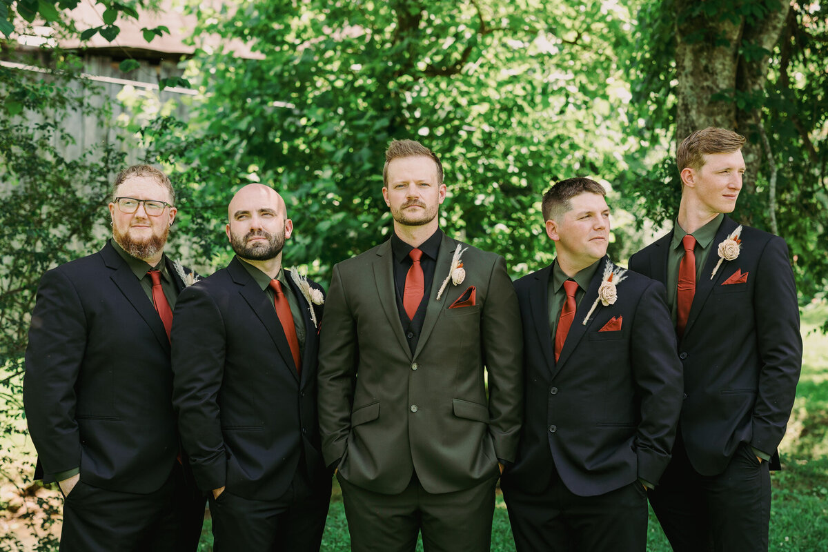 4 Points Farm Groom and Groomsmen (4)