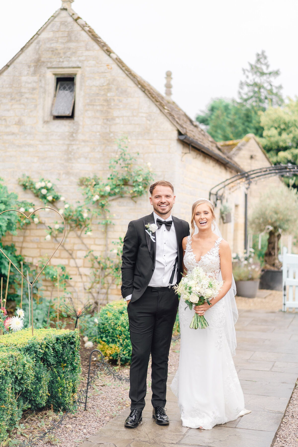 Light Cheshire wedding photographer