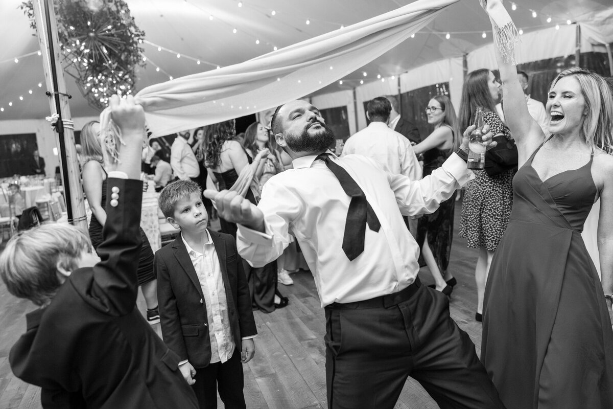 ct-wedding-photographer-BW-candids-1