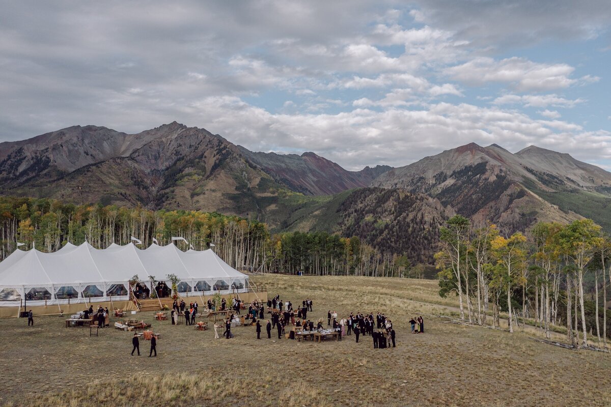 AbieLivesayPhotography-TellurideWeddingPhotographer-SoireeTelluride-TellurideGoldenLedge-MaggieTucker-2302