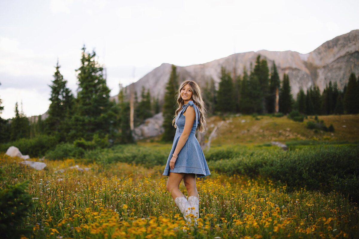 Fort Collins Cheyenne Wyoming Colorado Wellington CO Laramie Senior Photos Senior Portraits Graduation Photographer Lake Marie Snowy Range Mountains Lake Marie Vedauwoo Horsetooth Reservoir RMNP Liz Osban Rocky Mountain National Park 22