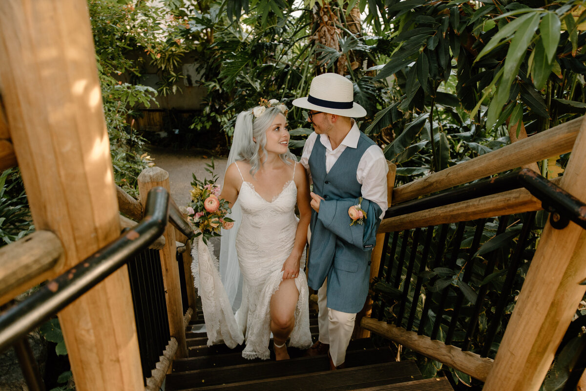 20220902-colorado-denver botanic gardens-caley and pavel-138