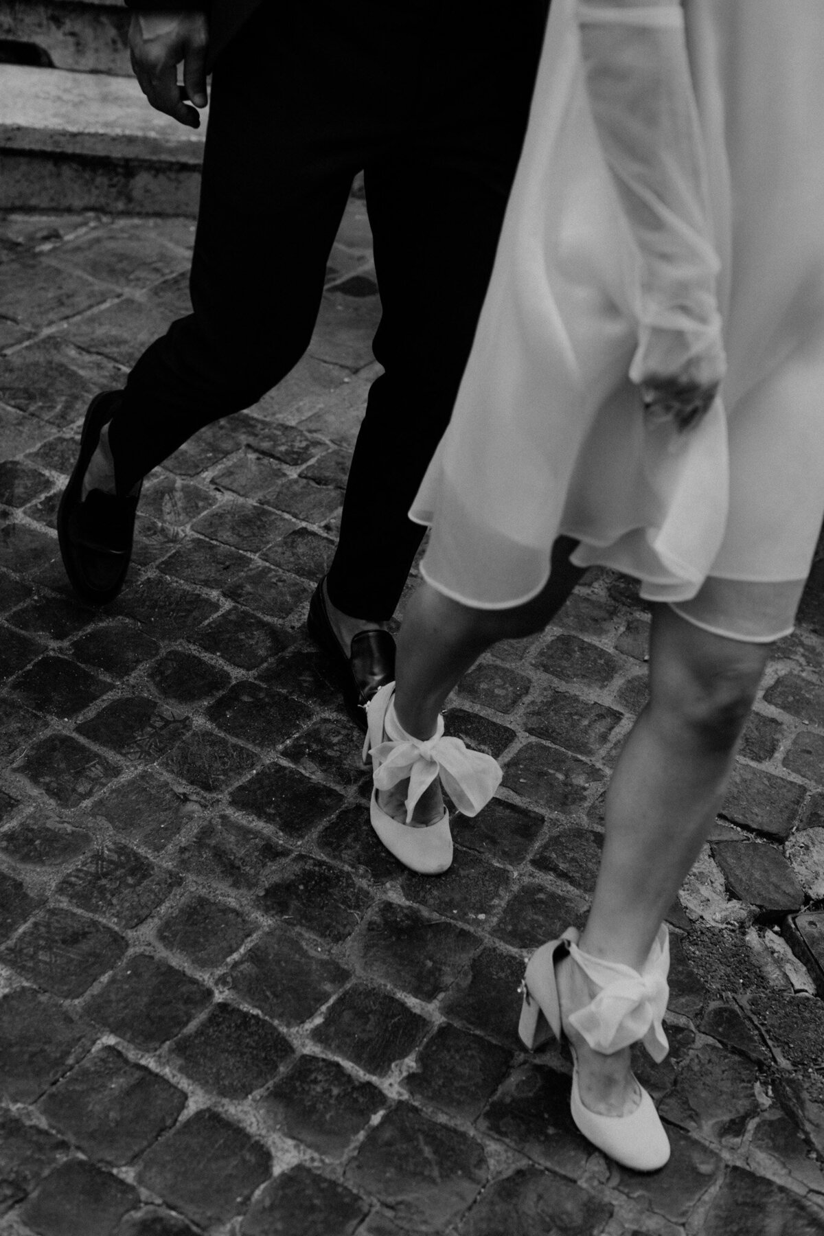 Destination elopement photographer and planner.  Specializing in all inclusive elopement packages. 
