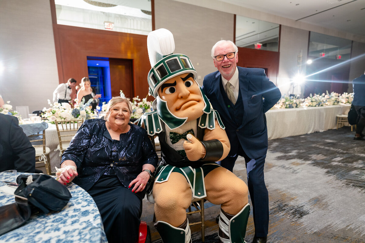Grand Rapids Wedding Photographer JW Marriott818