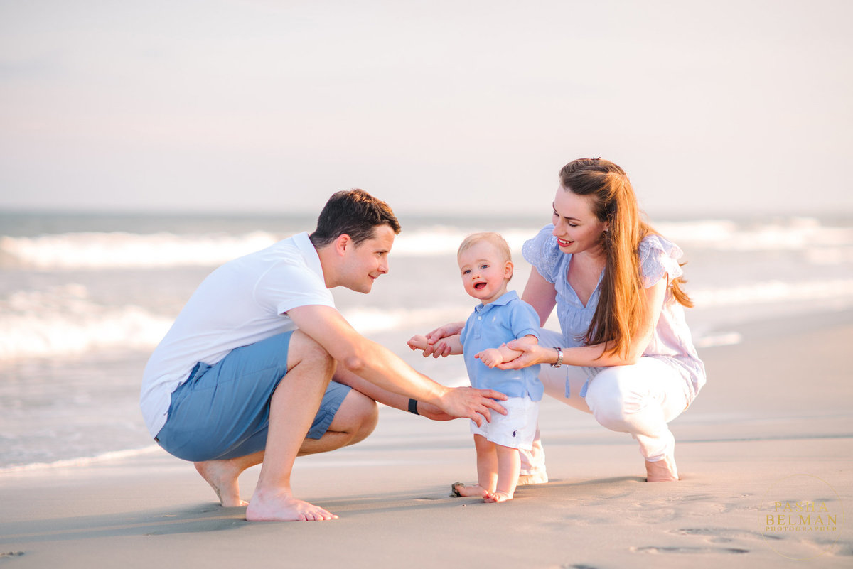 This adorable family session was photographed in Pawleys Island, South Carolina by one of the most recognized Family Photographer Pasha Belman. -6