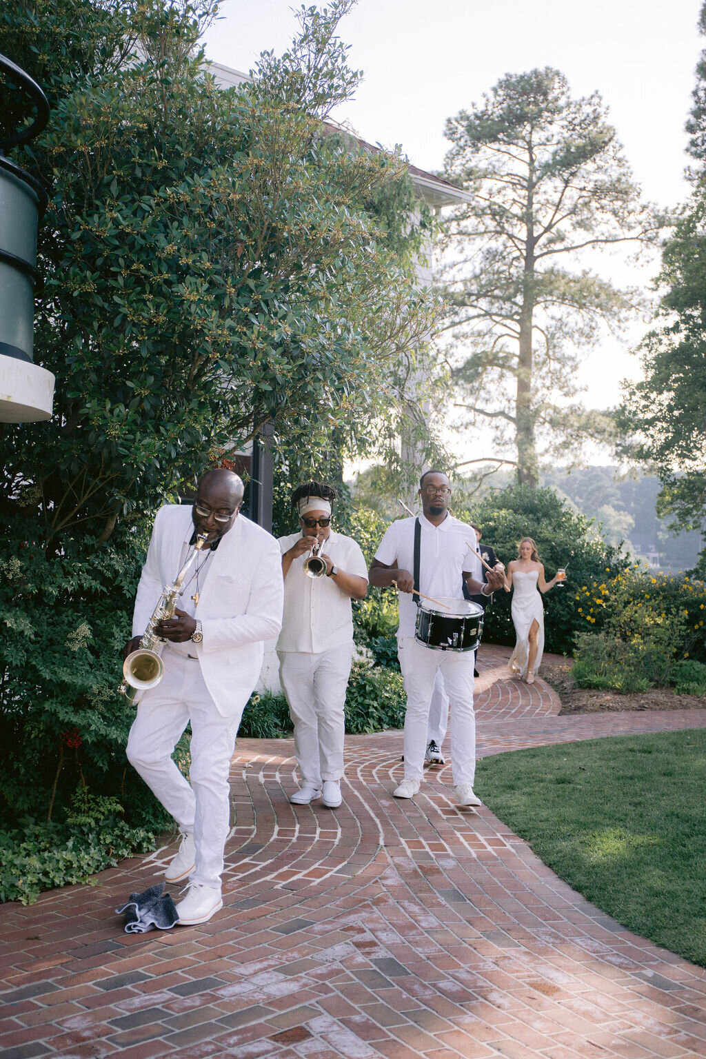 NikkiSanterre_EastCoastLuxuryWeddingPhotographer_TidesInnWedding_Katie&Greg-288