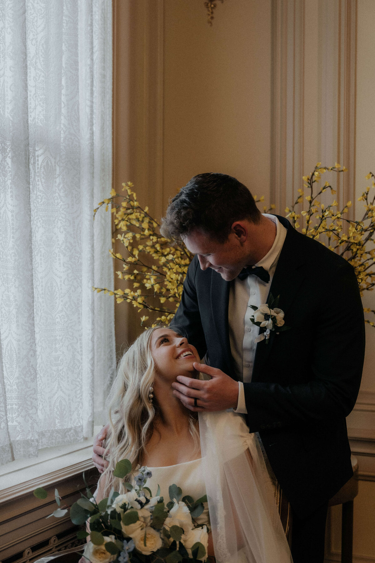 intimate-utah-wedding-couple-indoor-tender-moment
