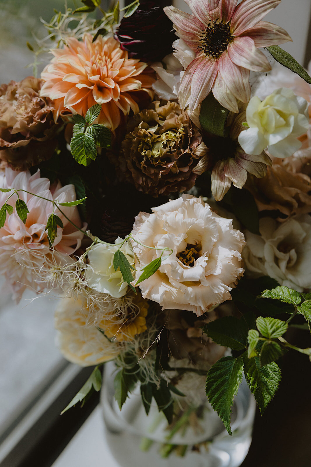 trail-creek-cabin-end-of-summer-wedding-kelly-jackson-getting-ready-141