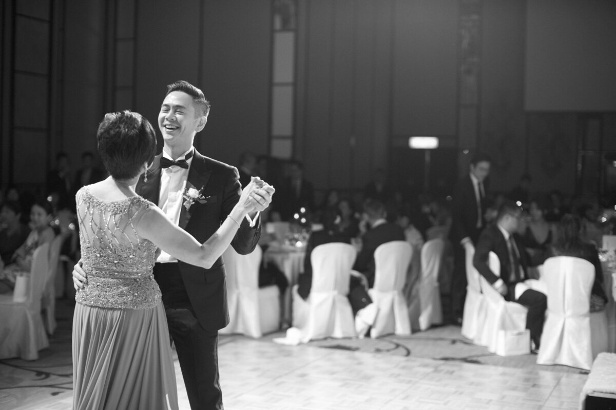 Hong-Kong-Country-Club-Claire-Chris-Wedding-363