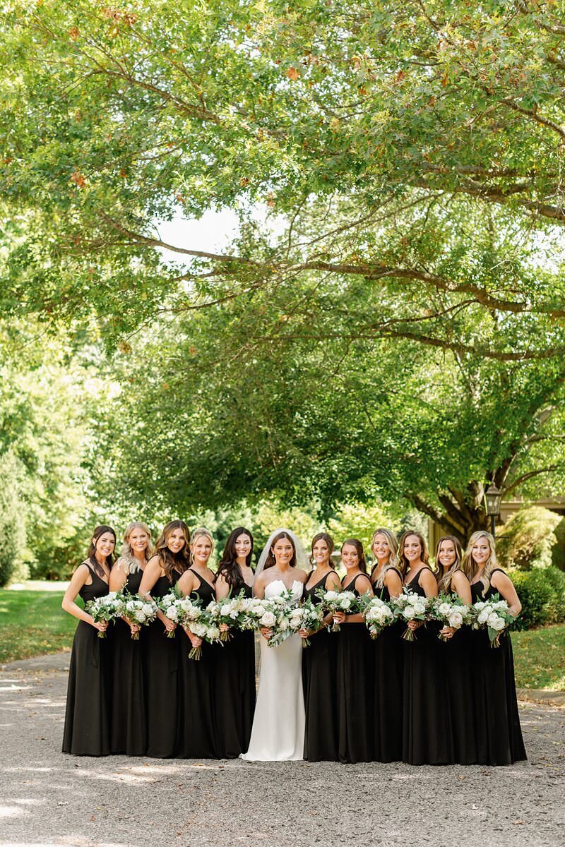 Classic Wedding at City Church of Evansville with Reception at ECC080