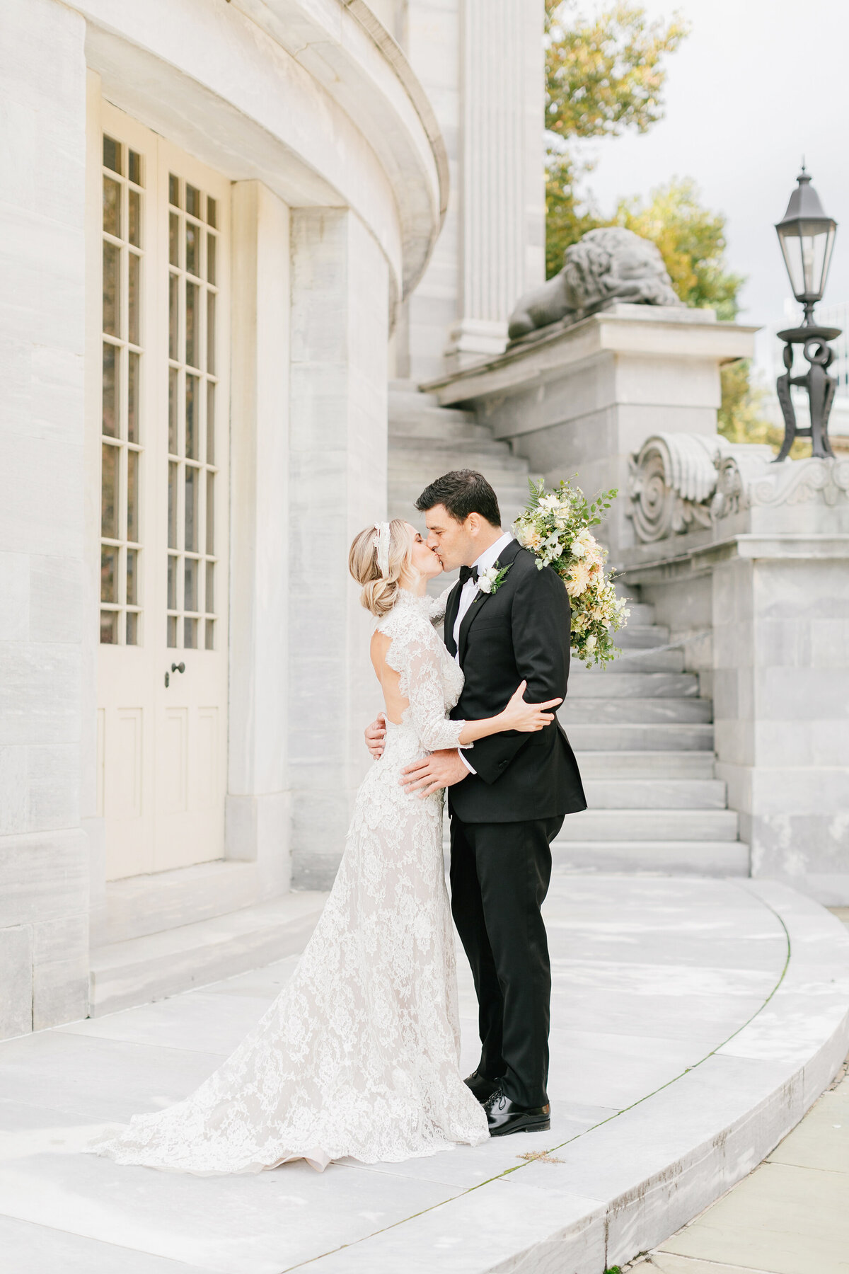 Union-League-Philadelphia-Wedding-Emily-Wren-Photography-Gabby-and-Tristan-057