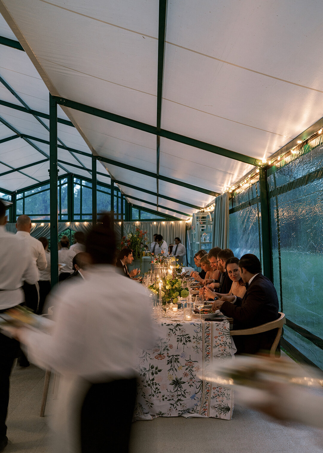 KathleenRob5-3-25GlenstoneGardenVA-VickiGraftonPhotography-1075