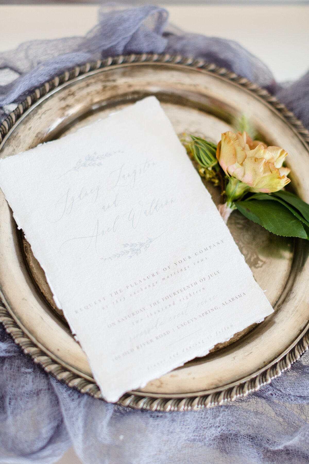 1-Ledgewood-Fine-Stationery-Wedding-Invitations-31