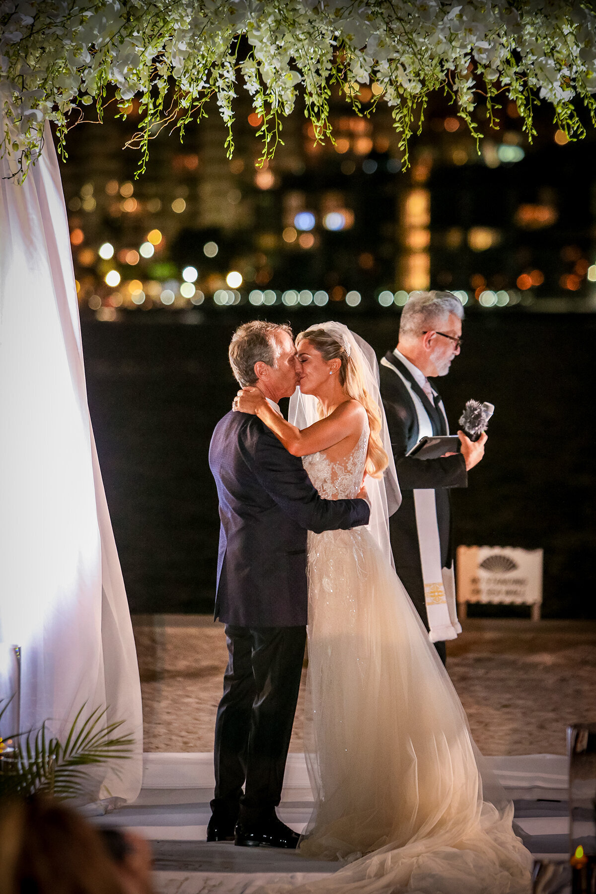 00027-romantic-wedding-mandarin-oriental-miami-chris-weinberg-events