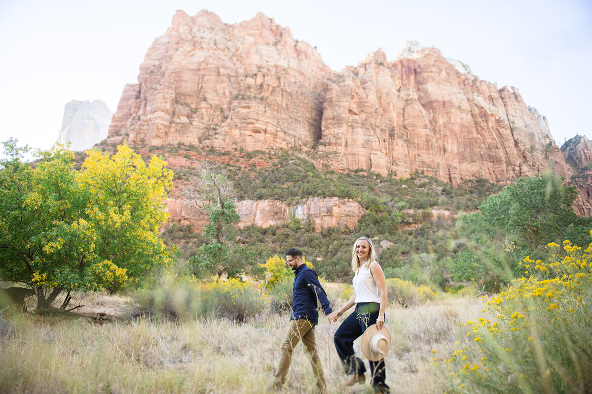 zion-national-park-engagement-photographer-wild-within-us (330)