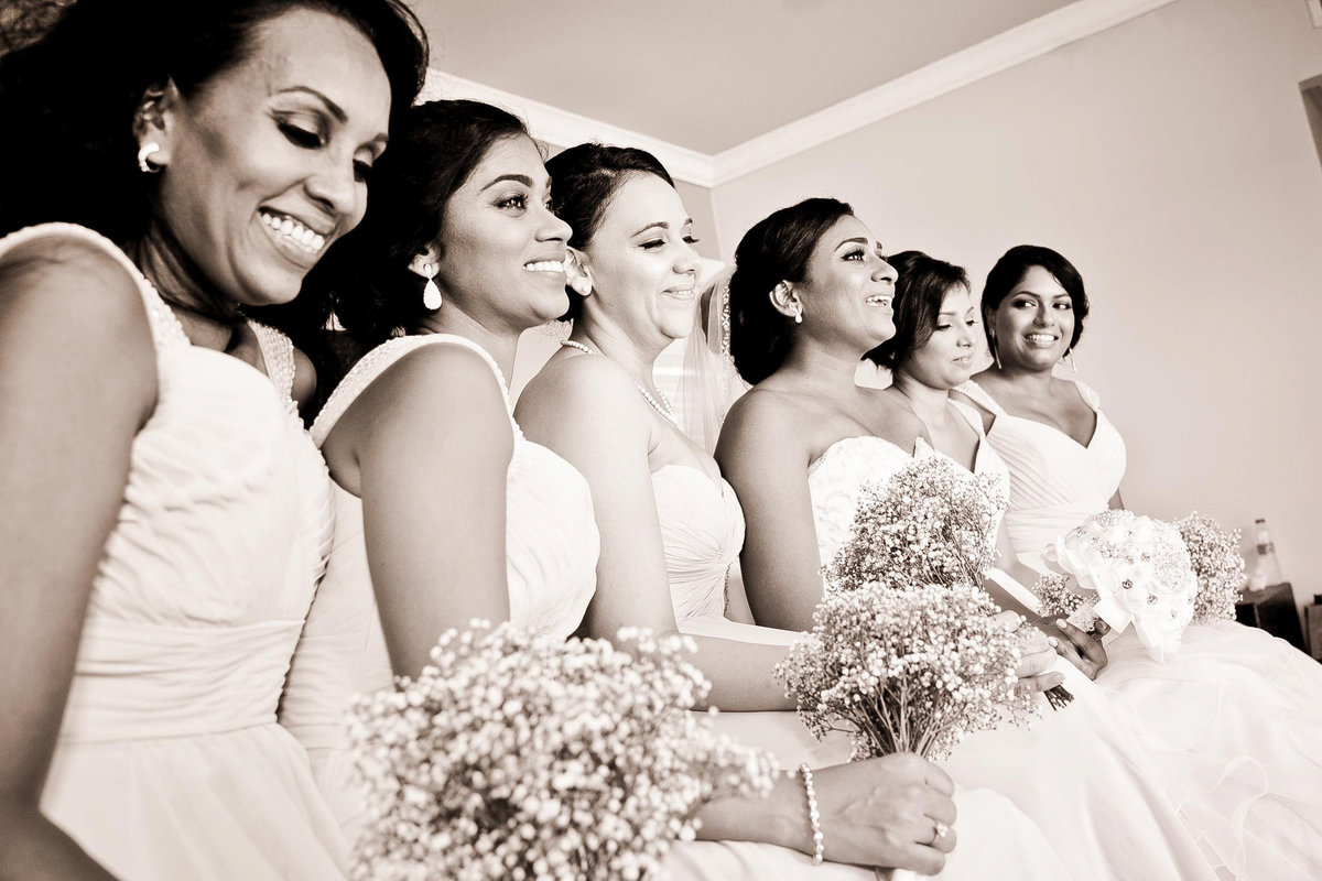 B+W of bridal party with bride. Photo by Ross Photography, Trinidad, W.I..