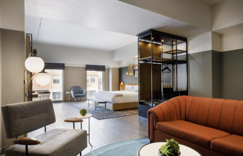 Cyrus Hotel 5
