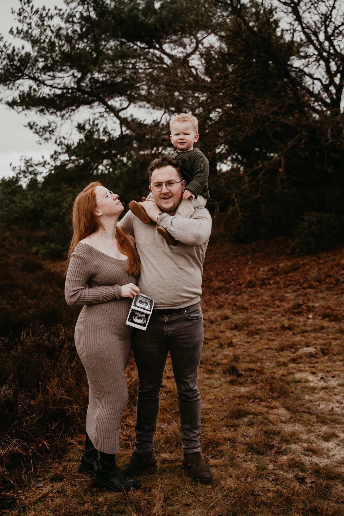 zwangerschapsshoot met gezin