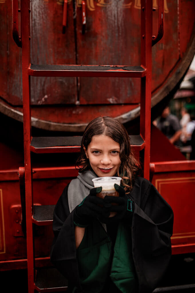 Universal-Studios-Wizarding-World-Photographer_3480