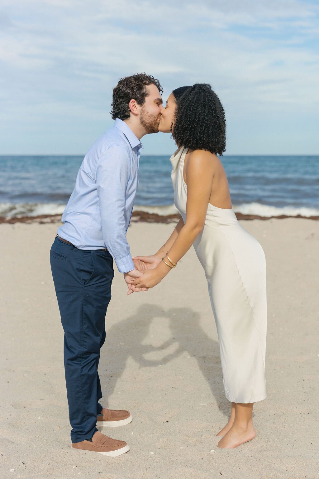 beach-engagement-session-at-sunset
