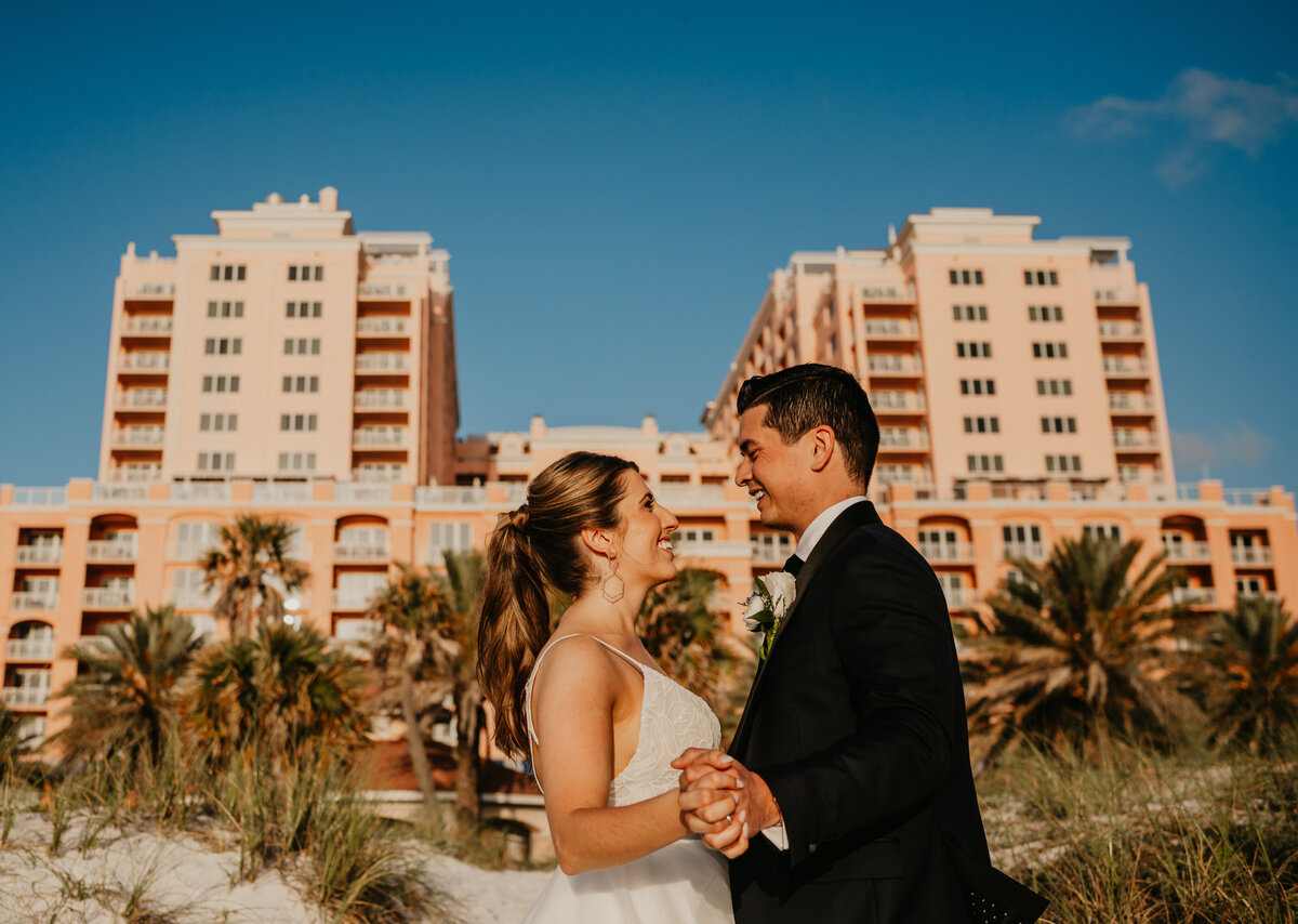 mariah-lacy-photo-hyatt-clearwater-elopement-chantilly-chic-celebrations-12