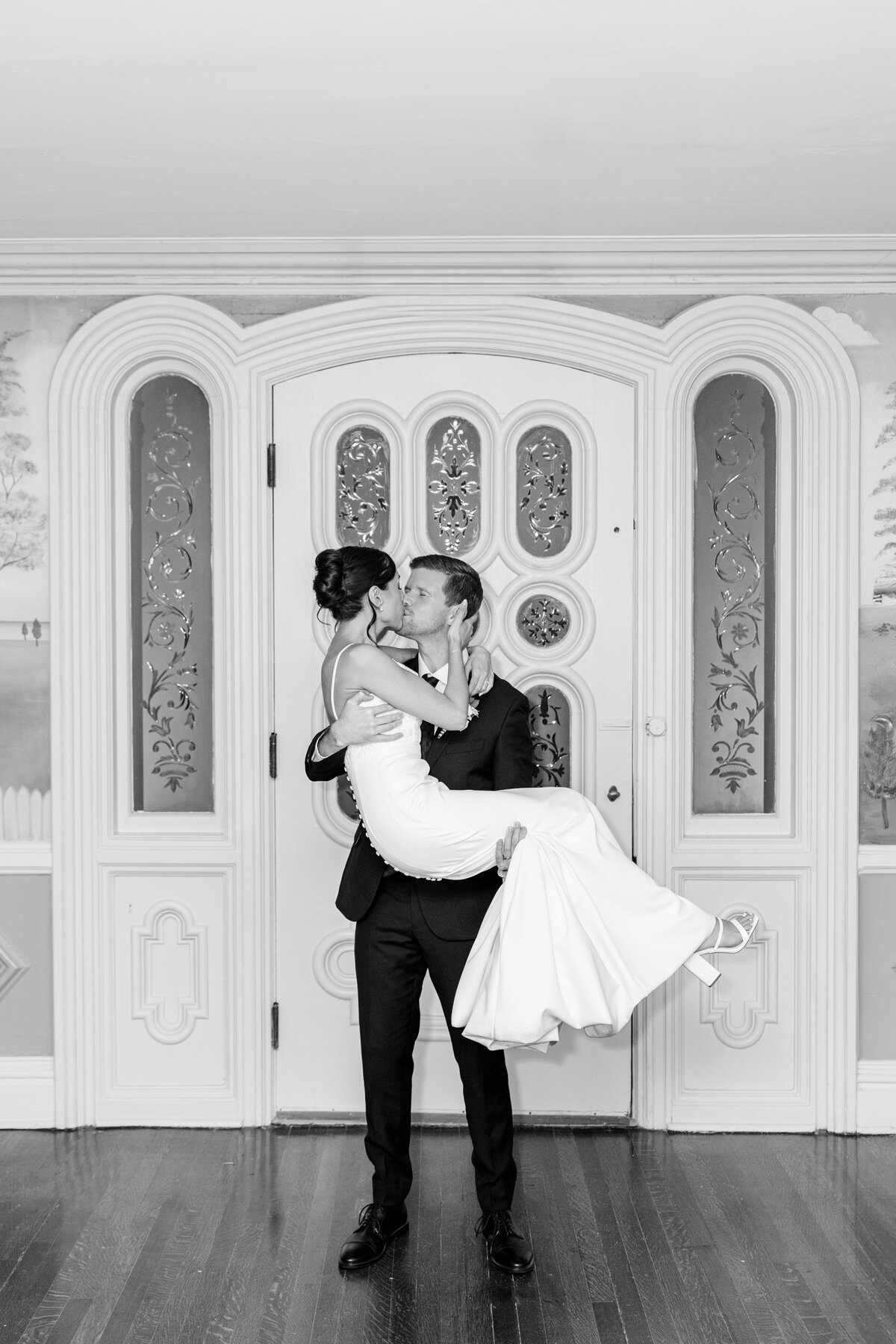 brittany-graf-photography-jennifer-joseph-wedding-burr-mansion-fairfield-ct-bg-favorites-103