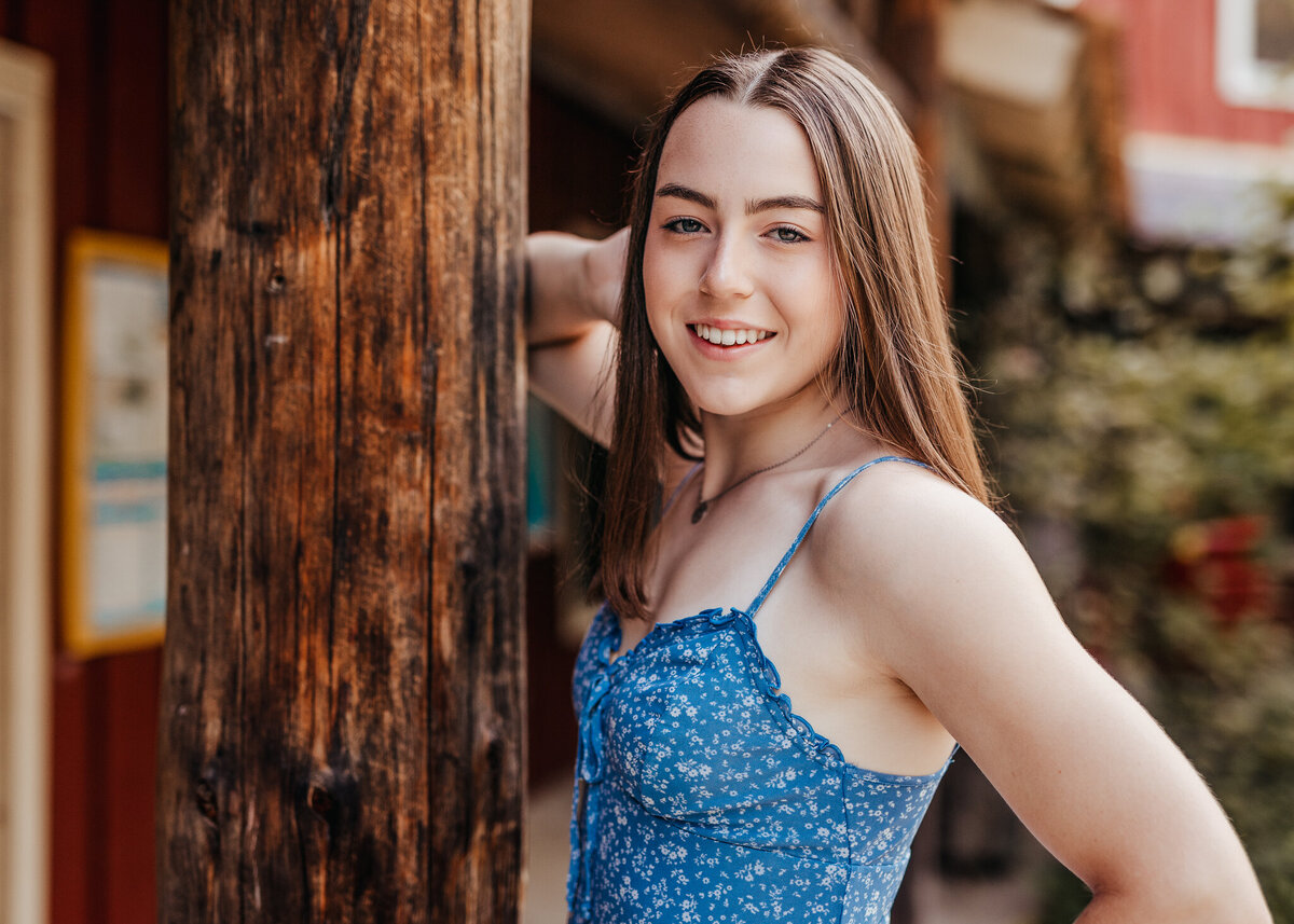 Concord High School senior posing for senior portraits with nice smile by lisa smith photography