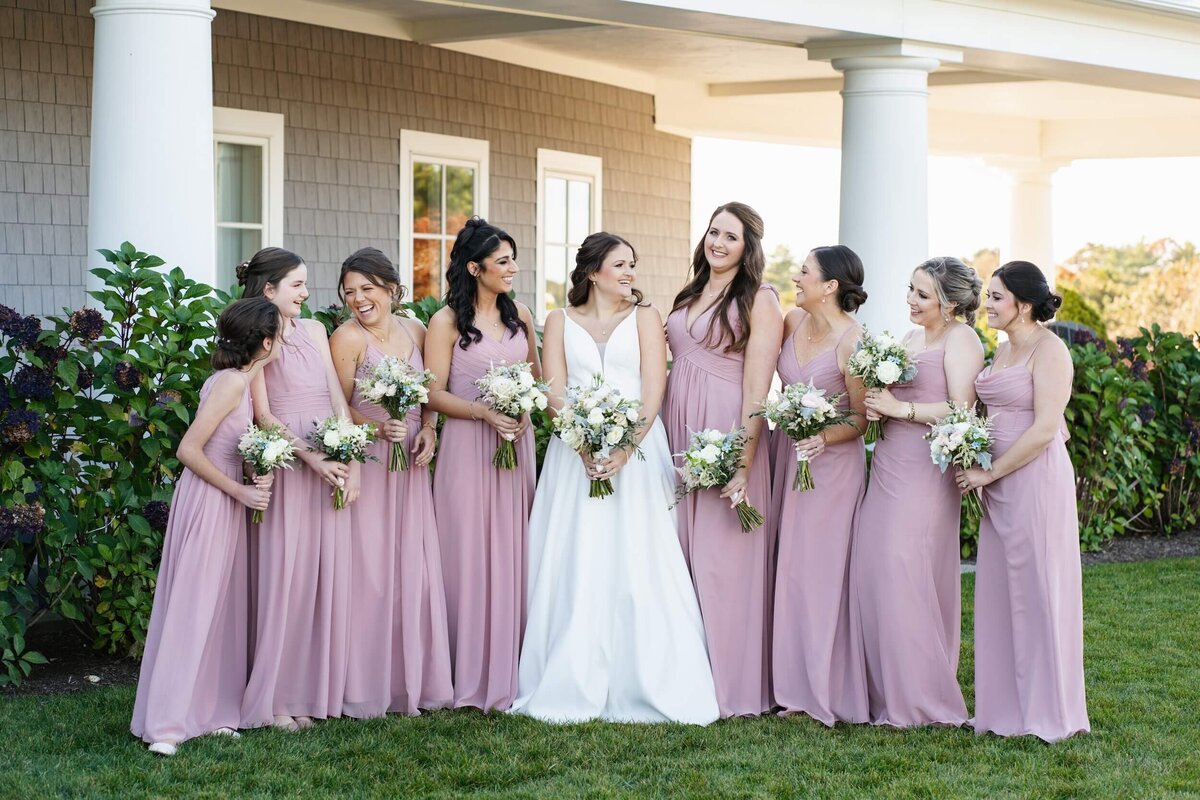 Bride and bridesmaids at wedding with true-to-color photography