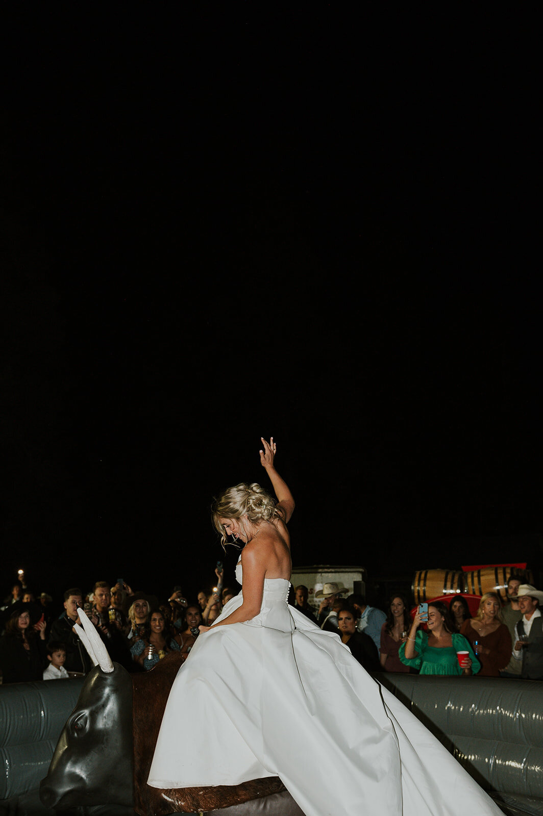 presley-gray-luxury-western-montana-wedding-1587