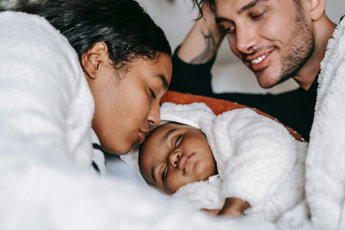 Family-Photographer-Template-Ainsley-Green-Template-032