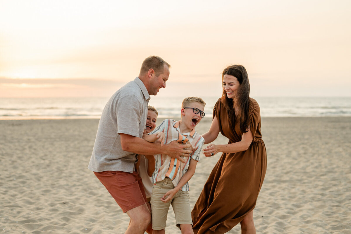 renatefotografie-gezinsfotograaf-gezinsshoot-katwijk-noordwijk-28