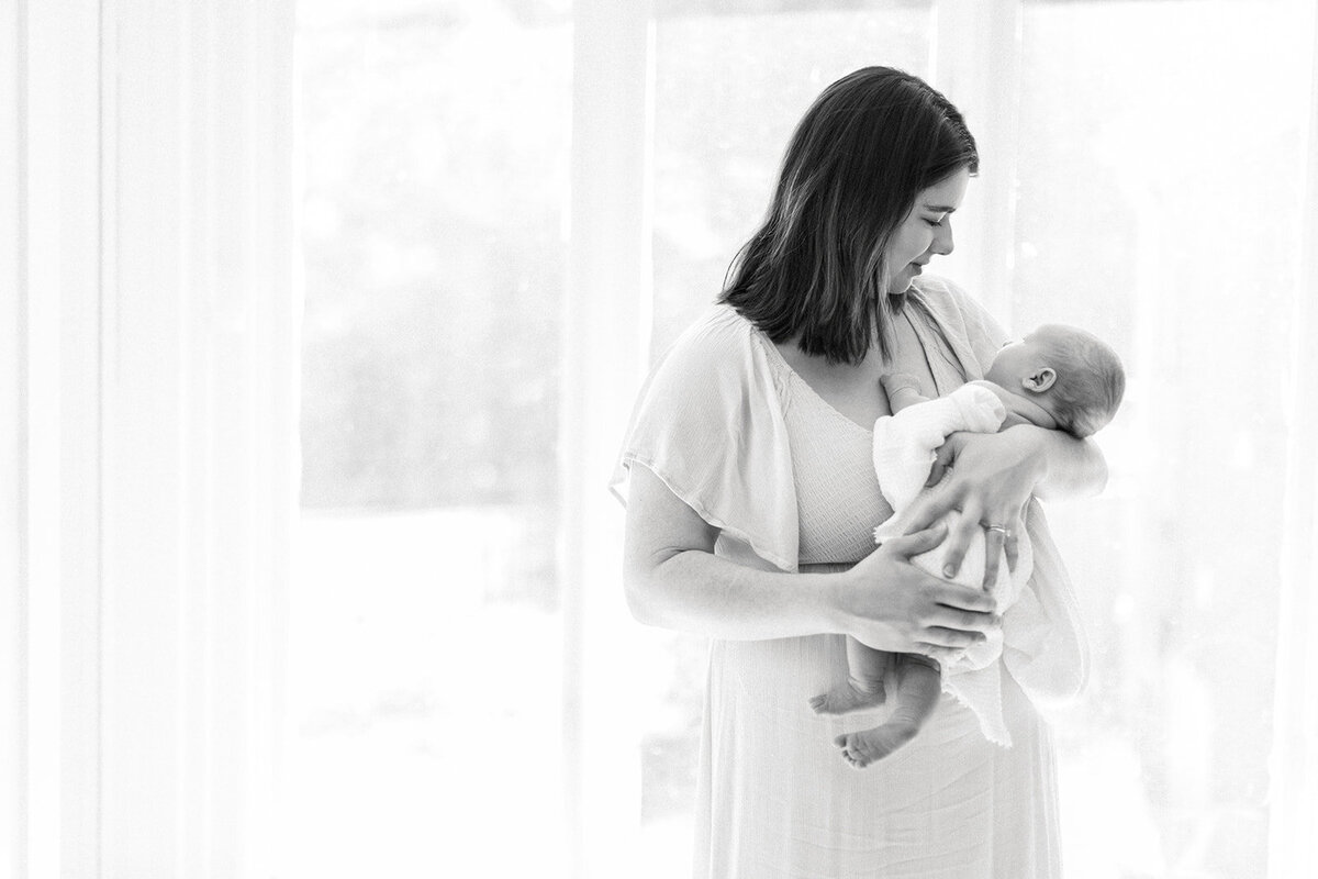 Family portraits with newborn in Statesville North Carolina