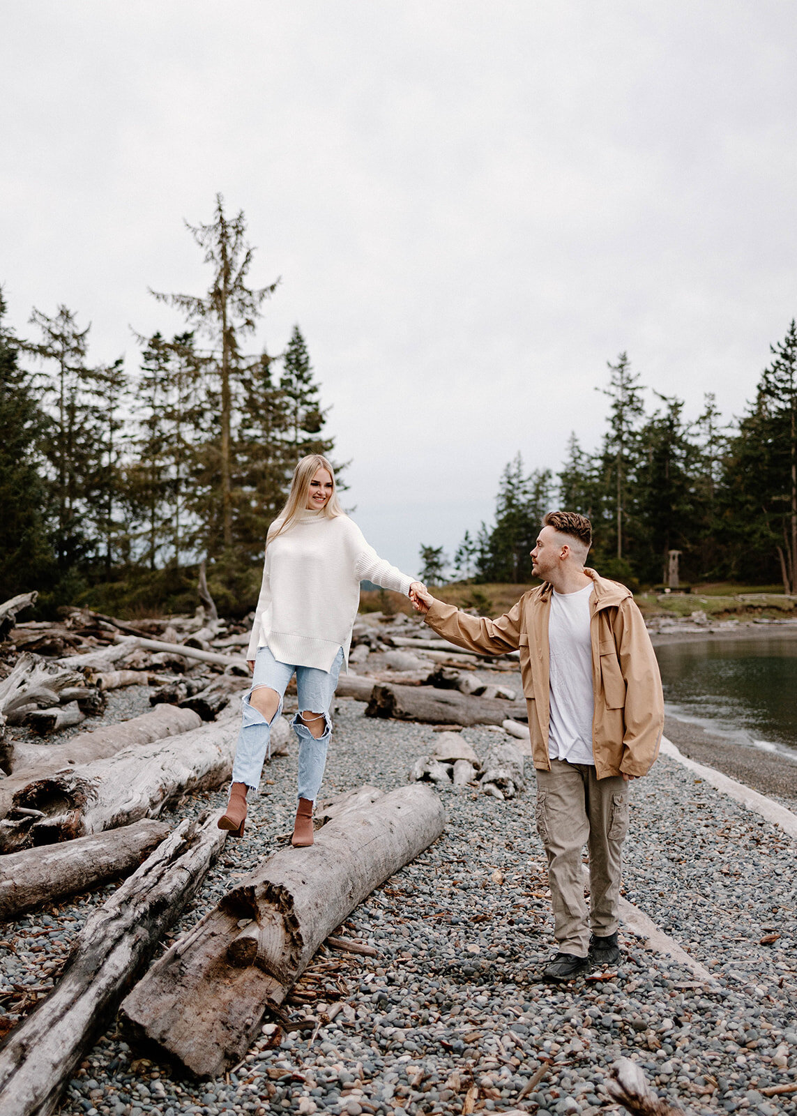 Ashlynn Shelby Photography _ Deception Pass Engagement Shoot-6