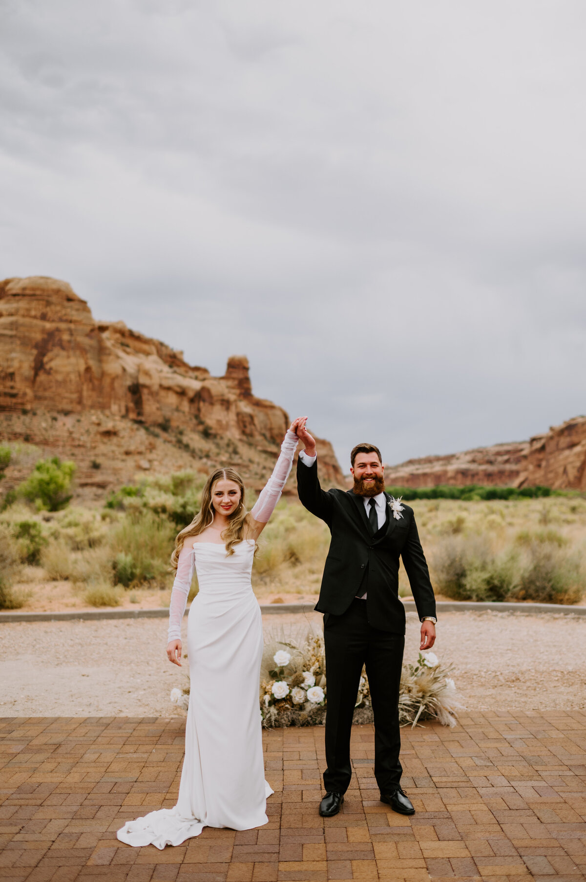 red-earth-moab-utah-wedding1195-2