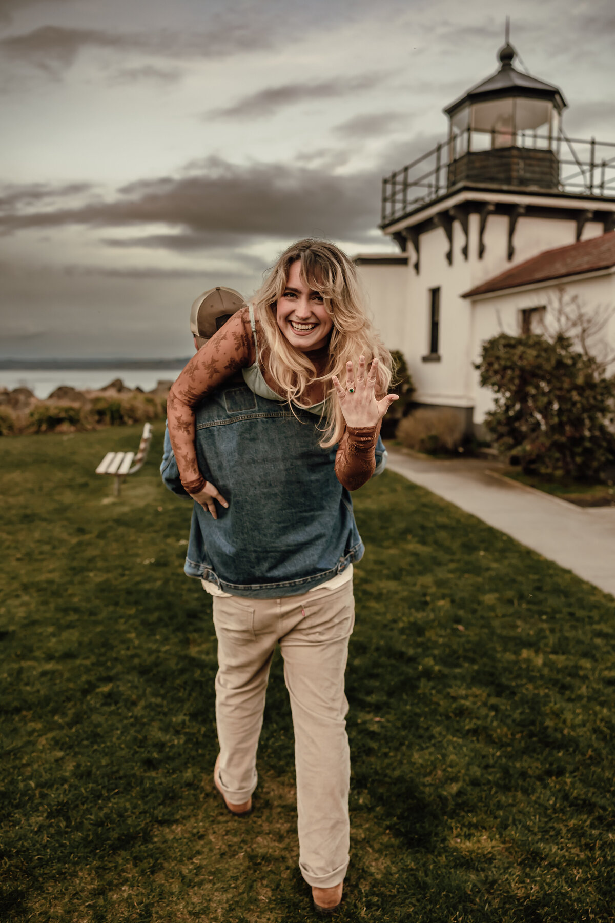 Lizz&NateEngagement-25