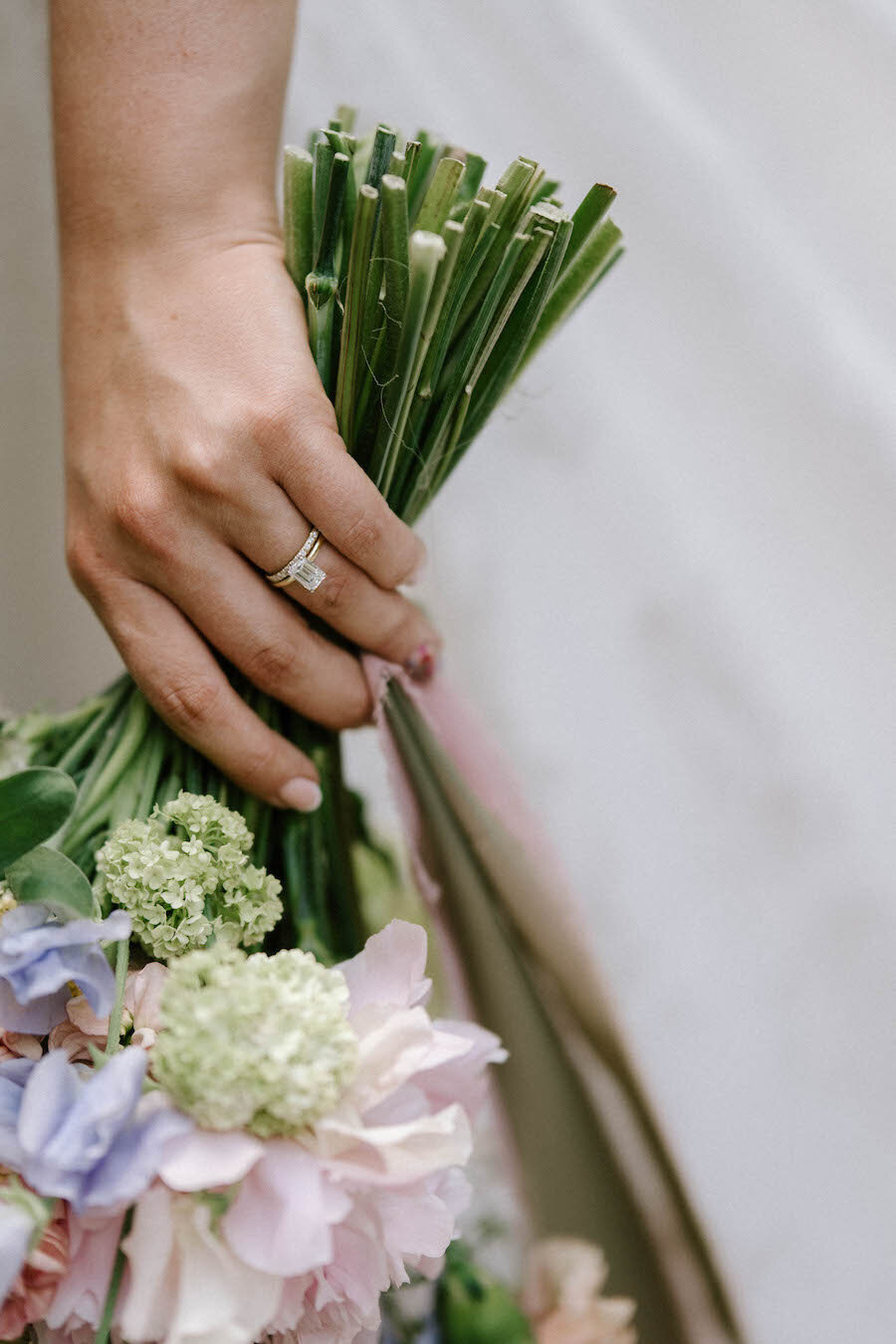 Nicola-Campbell-Romantic-Wedding-Photographer-Scotland-23-Montrose-Street-Katy&James-20