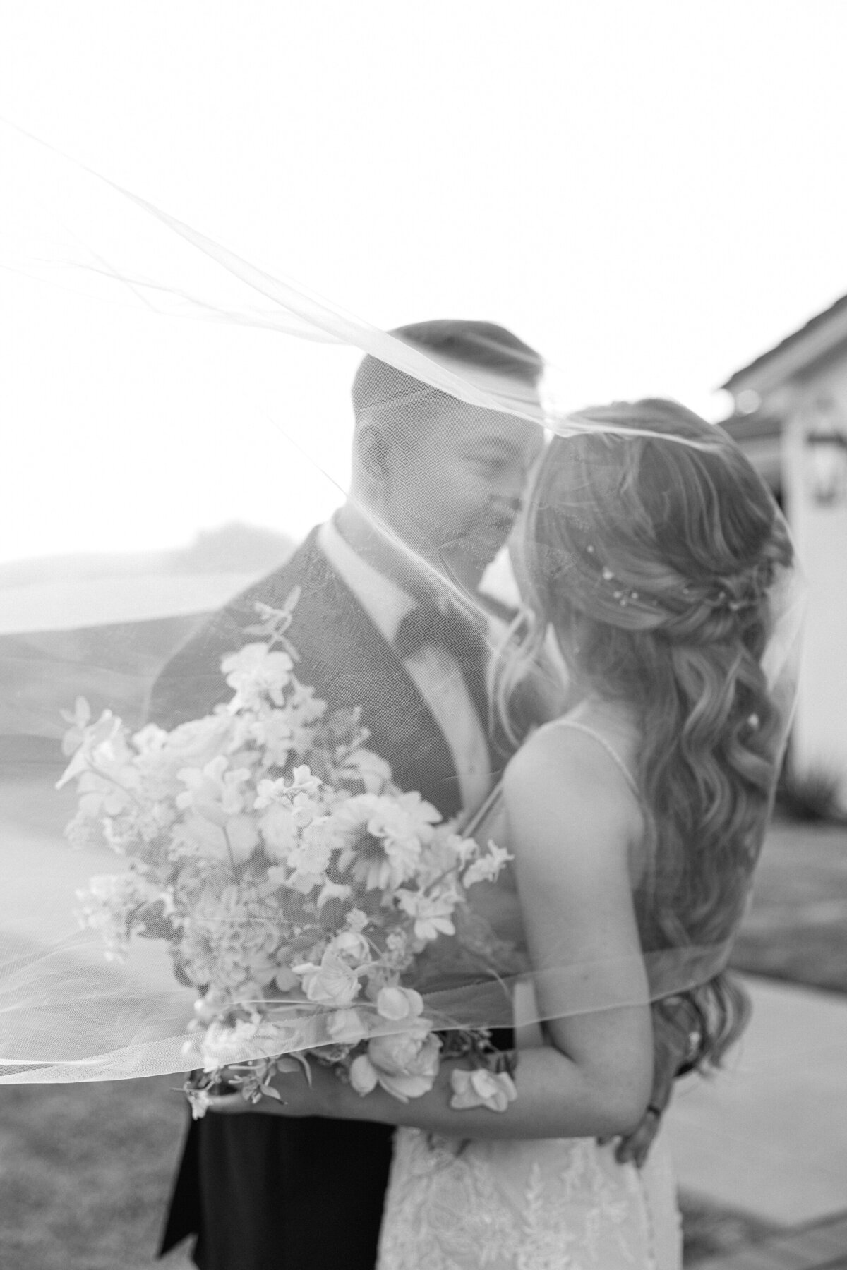 wedding-sneaks-180