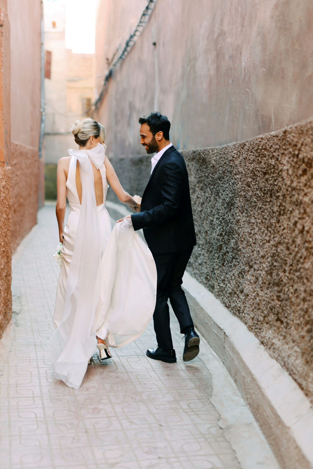 Stylish Elopement Photography in Marrakech 9