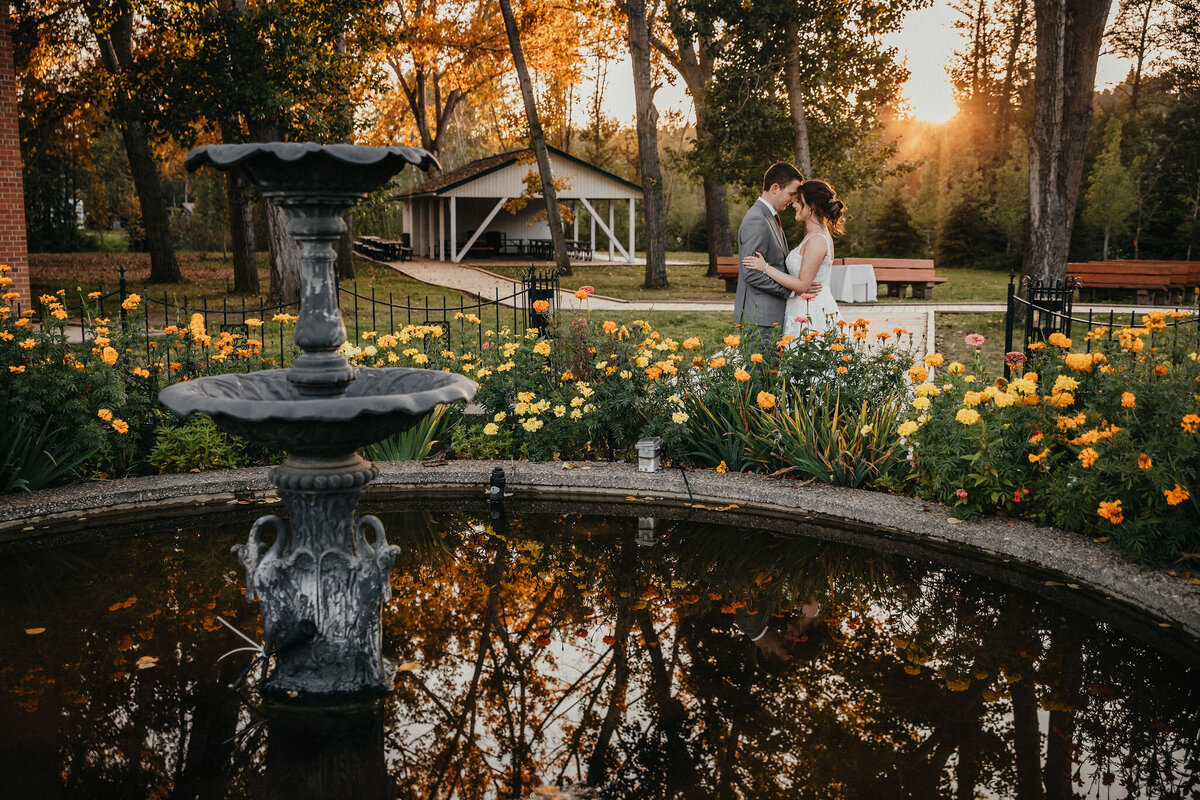 Edmonton Bride & groom